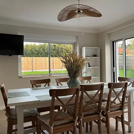 Chaleureuse 8 Personnes - Nouveau Villa