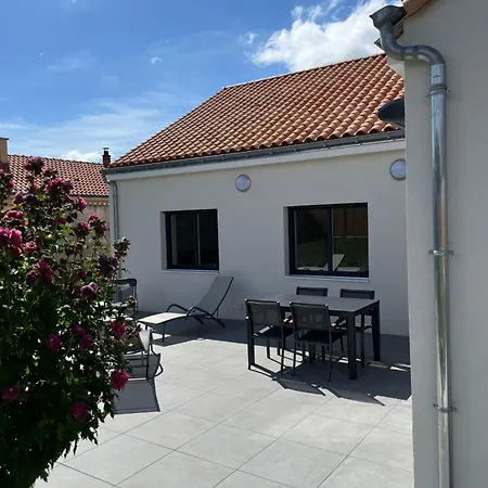 Chaleureuse 8 Personnes - Nouveau