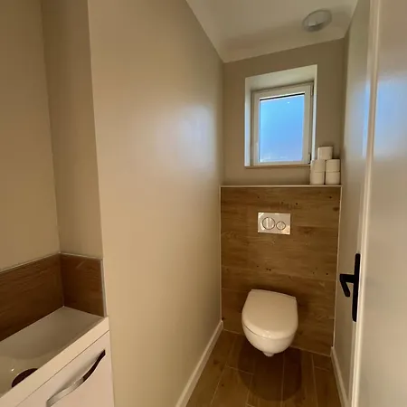 Chaleureuse 8 Personnes - Nouveau