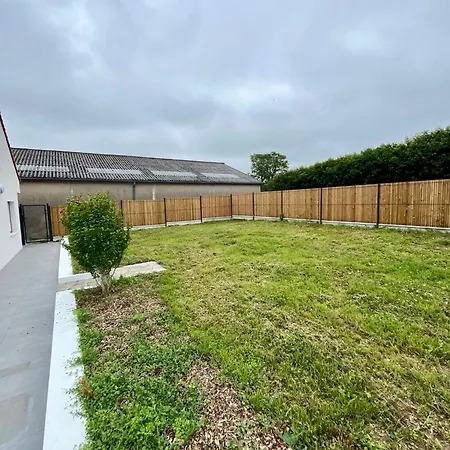 Chaleureuse 8 Personnes - Nouveau * Port-Saint-Père