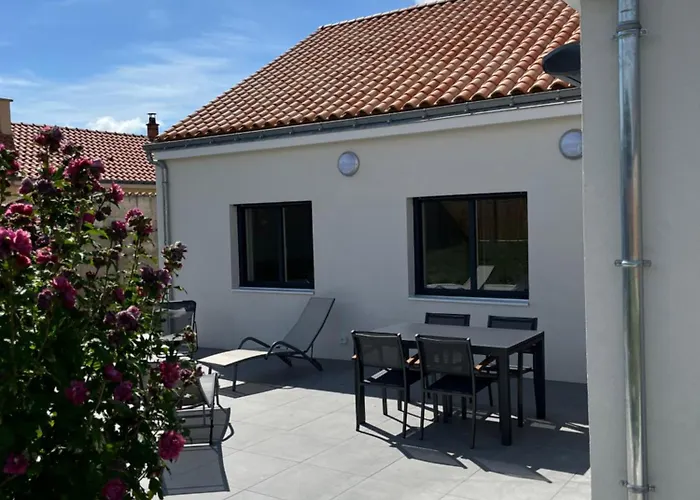 Chaleureuse 8 Personnes - Nouveau